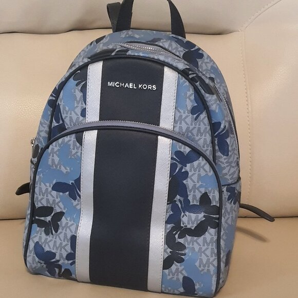 MICHAEL KORS ABBEY MEDIUM BACKPACK LEATHER MK SIGNATURE SAPPHIRE BUTTERFLIES - Picture 1 of 9